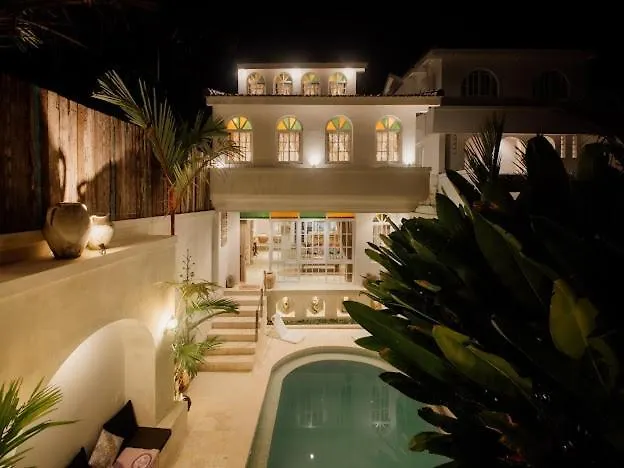 Pabuan Villa, Private & Ethnic ヴィラ *