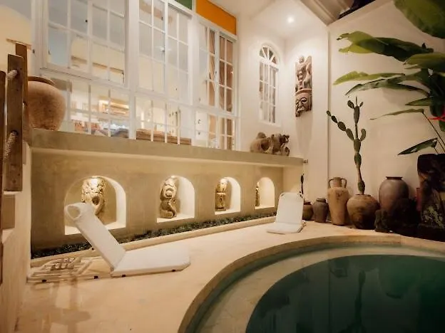 ヴィラ Pabuan Villa, Private & Ethnic
